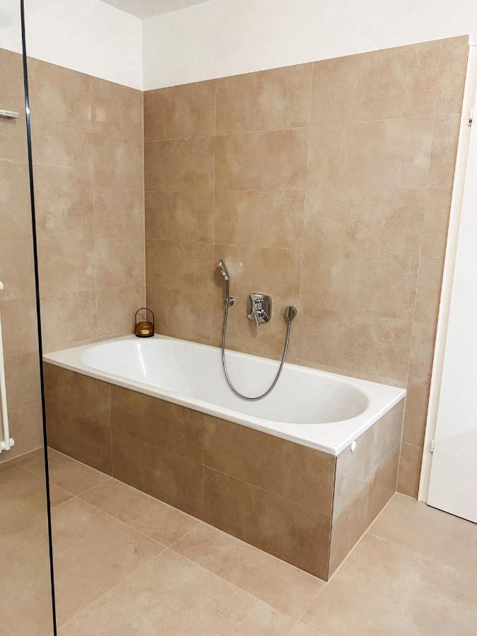 Ferienwohnung Findling Đảo Đảo Reichenau Ngoại thất bức ảnh